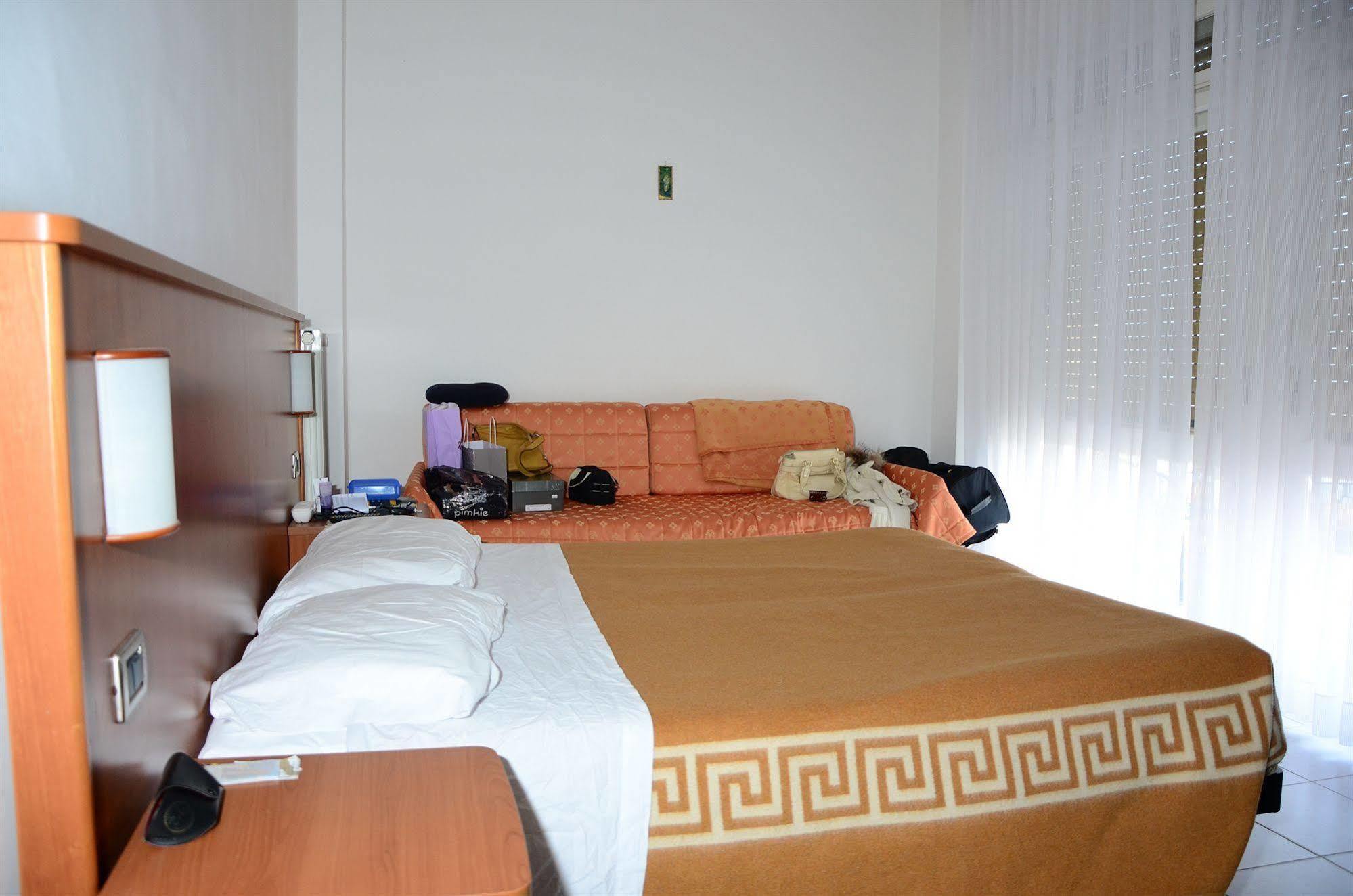 Hotel Aquilia Laigueglia Exterior photo